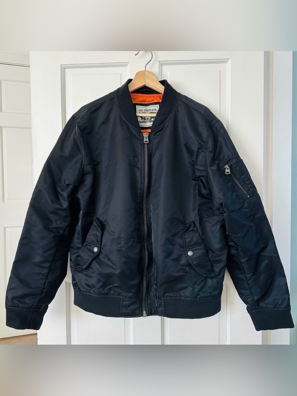 LEVI’S Men’s Black Bomber Jacket Utility Pockets Size L